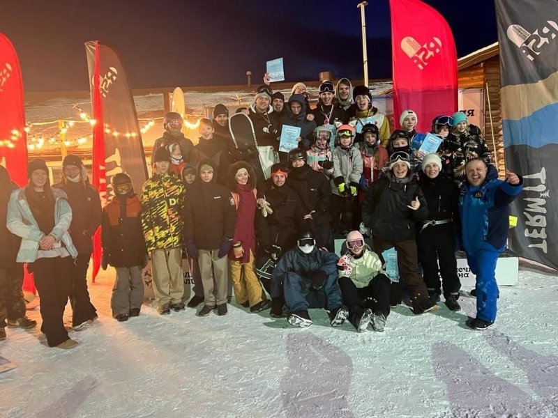 Три медали привезли мурманские сноубордисты с Кубка России